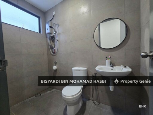 FURNISHED CORNER LOT SUPERLINK HOUSE RESIDENSI LAMBAIAN 2 BANGI.