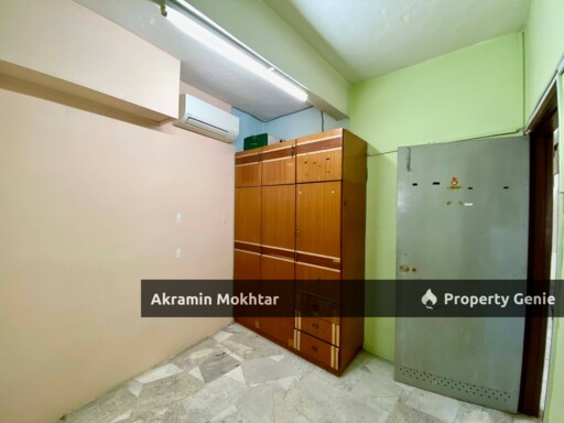 FREEHOLD, ENDLOT & RENOVATED | DOUBLE STOREY TERRACE TAMAN SRI GOMBAK FASA 8 @ BATU CAVES SELANGOR
