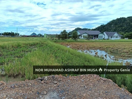 Tanah Sesuai Buat Rumah di Abi Kangar (sebelah SRI1)