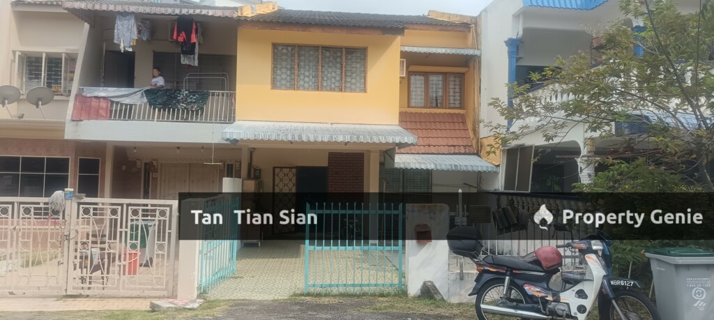 (S060) 2 Storey Teres For Sale @ Batu Berendam Melaka Good location murah cheap Non Bumi Investor's choice