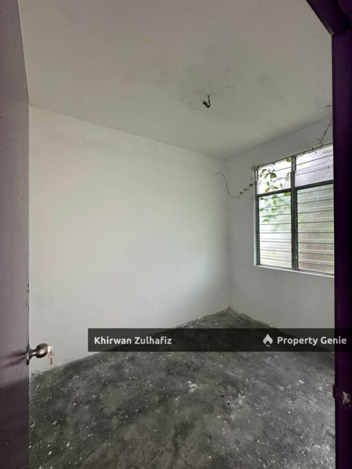 Jalan Anggerik 3D Bukit Sentosa Facing Open Double Storey For Sale