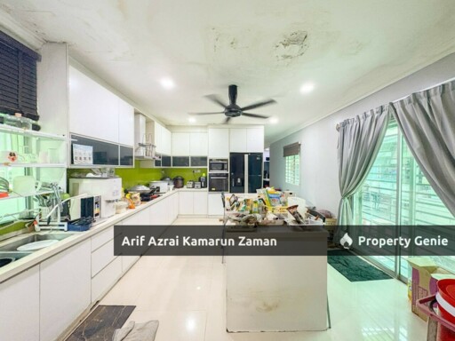 [Corner Lot] Double Storey Terrace Taman Lestari Perdana 8, Seri Kembangan | 6 Bedrooms | 3 Bathrooms | 3,802 sqft | RM1,150,000 (Nego)