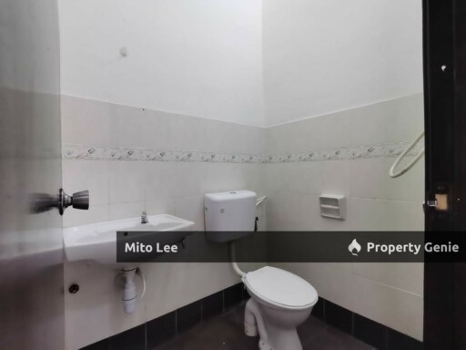 Setia Indah Double Storey House For Rent!!