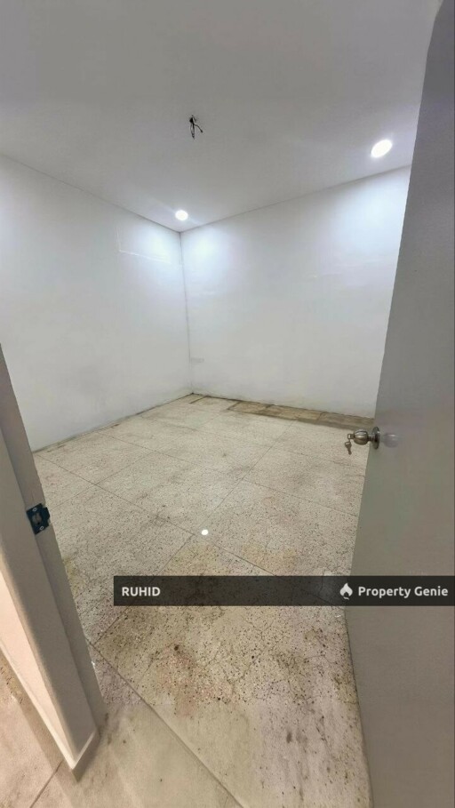 Freehold Single Storey Terrace House For Sale @ Taman Johor, Johor Bahru