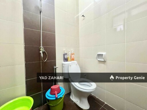 Jalan Kebun Nenas, Klang | Single Storey Terrace 4 Bedrooms | RM380K - Flexible Deposit and Nearby Amenities
