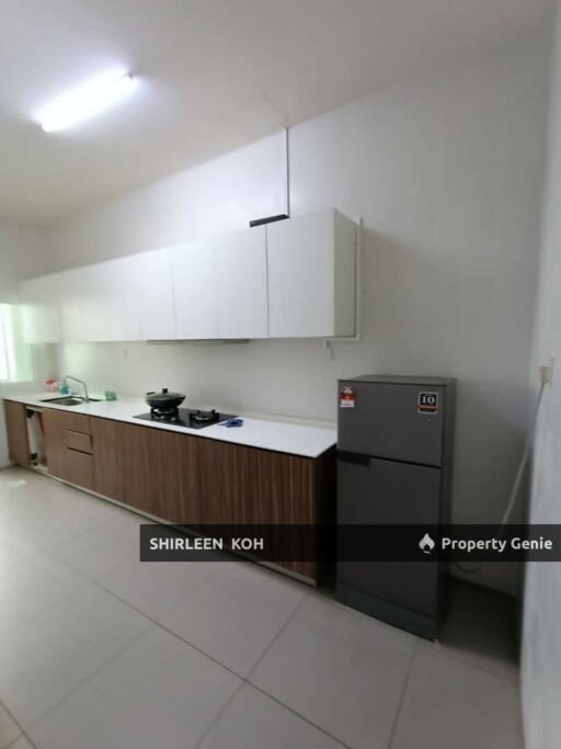 Female room for rent at Season Luxury Apartment @ Larkin JB