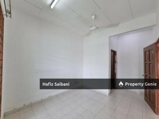 Single Storey Terrace Jalan Makyong Bandar Bukit Raja Klang