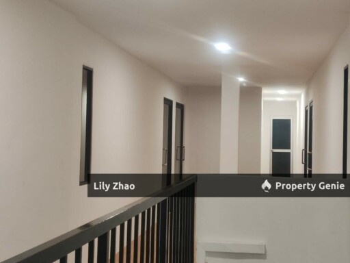 Office Room for Rent, 400 sqft, Private Toilet, Newly Renovated, Prime Area, 2nd Floor Grand Plaza Putatan 5 Town, Kota Kinabalu