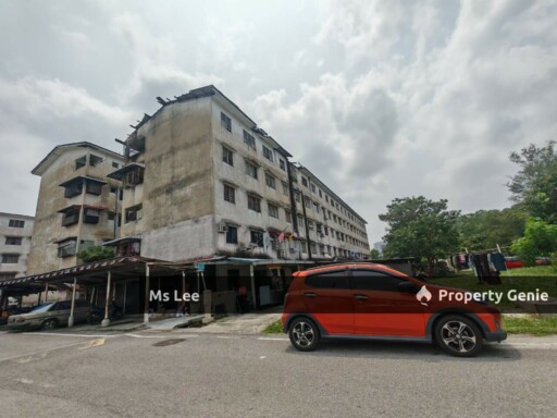 Dahlia Apartment @ Bandar Country Homes, Rawang-Blok Melor Tinkat 3-Ready 15/10 or 30/10