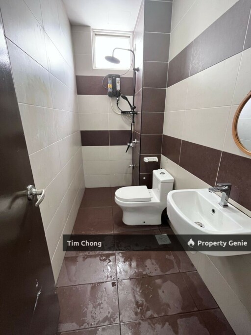 M Condominium @ Larkin