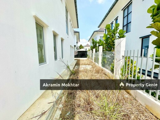 FACING OPEN Semi D Laman Sutera Seksyen U15 Shah Alam