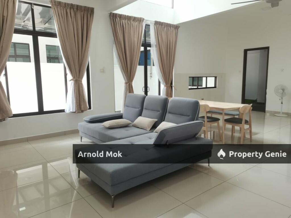 2 storey Cluster House at Grey Stone Adda Heights for Rent