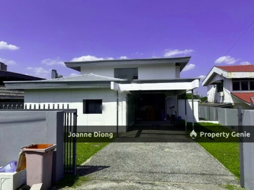 Sek 14 PJ Double Storey Bungalow