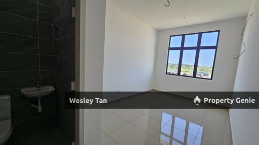 Cheng New Bumi 2 Storey Teres Freehold 4rooms 5mins To Cheng Lotus MBB
