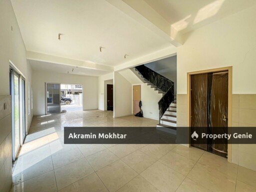 Freehold & Corner Lot | 2 Storey Terrace House Serene Heights Semenyih