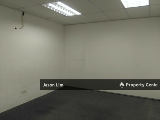 Krystal Square Office Facing Main Road