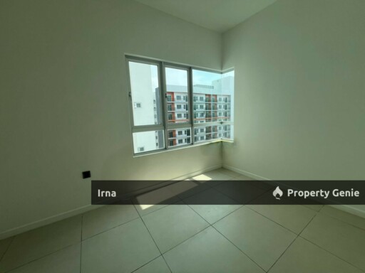“One 49 Residence Corner Unit 3R2B High Floor 10min CIQ RM498k