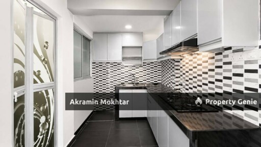 Corner Unit & 1 Parking | Lakeview Apartment,  Taman Jasa Perwira, Batu Caves / Gombak