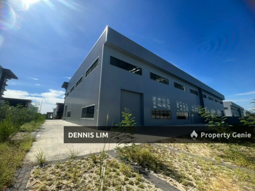 Elmina Business Park Warehouse Factory For Rent