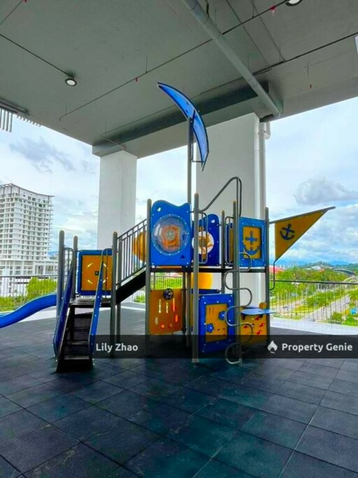 Bay Suites Waterfront Sea View Condo, 2Bed 2Bath, Kota Kinabalu City Centre, Sabah