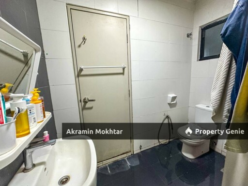 Freehold & Fully Renovated | 2 Storey Terrace Laman Delfina Nilai Impian Nilai N9