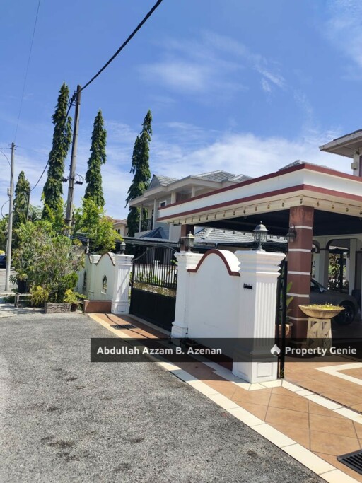DOUBLE STORY BANGLO PENANG GOLF RESORT