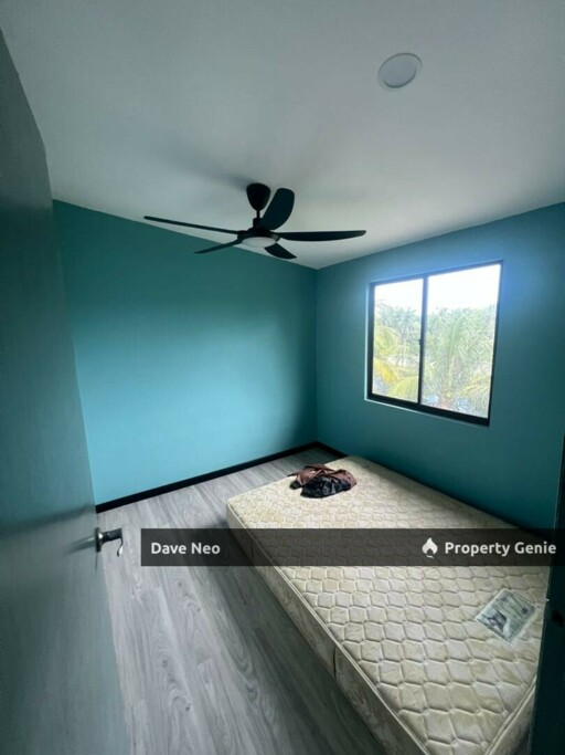 Taman Indah Jaya • 2-Storey House • 4Beds 2Baths • Unfurnished