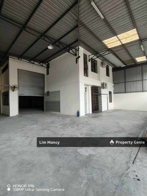 Tan Sri Yacoob Skudai Semi Detached Factory For Rent