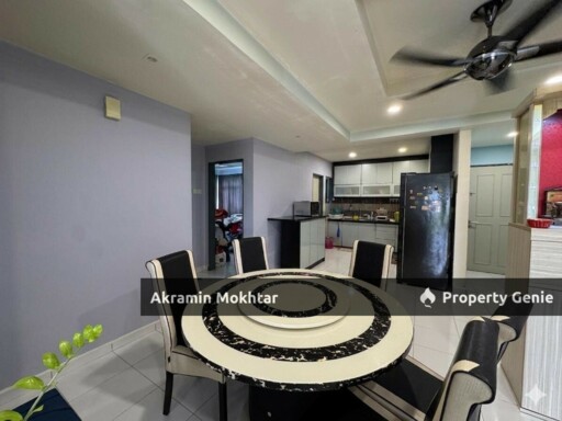 Renovated, Partially Furnished & 2 Covered Parking | Pangsapuri Damai Seksyen 25 Shah Alam, Level 4 with Lif
