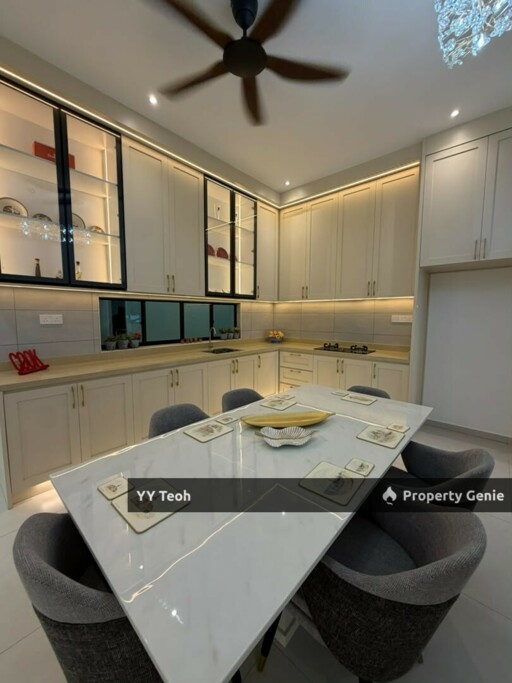 CORNER Ujong Pasir Single Storey Bungalow