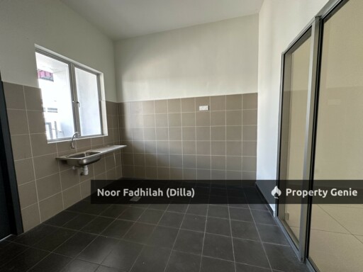 Full Loan Taman Jenderam Lestari (J1 Residence) Single Storey House