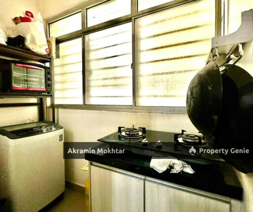Simfoni Heights Condominium, Jalan Medan Batu Caves, Batu Caves Selangor