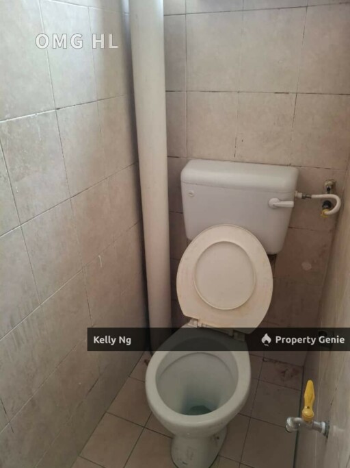 Ground Floor Shoplot At Bayu Tinggi Klang For Rent