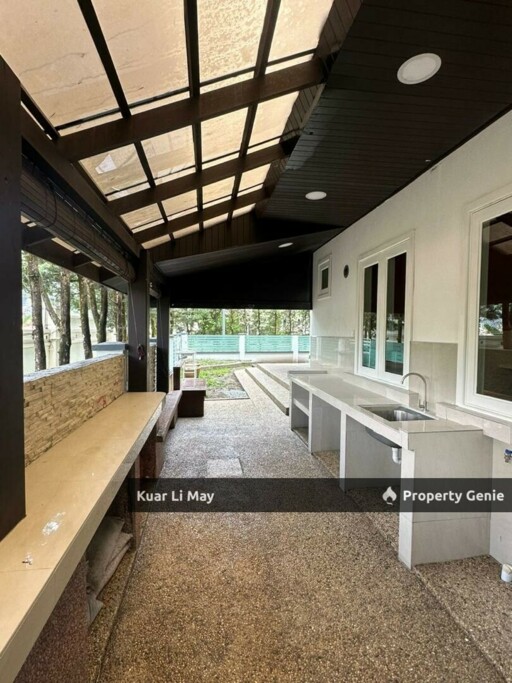 Beverly Heights Ampang Bank Value RM5.2mil