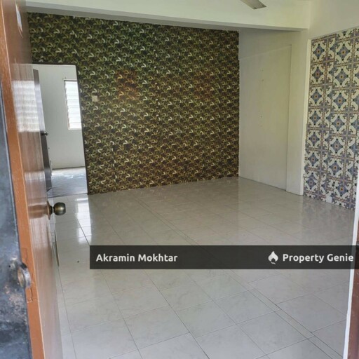 FLAT DESA MUTIARA, KAJANG