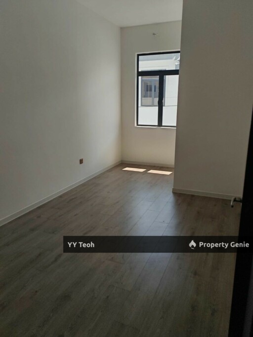 I Molek Residence Double Storey Terrace