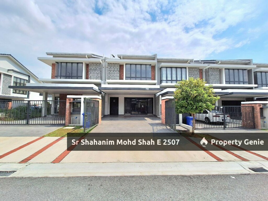 Double Storey Elmina Green 5 Seksyen U17, Shah Alam