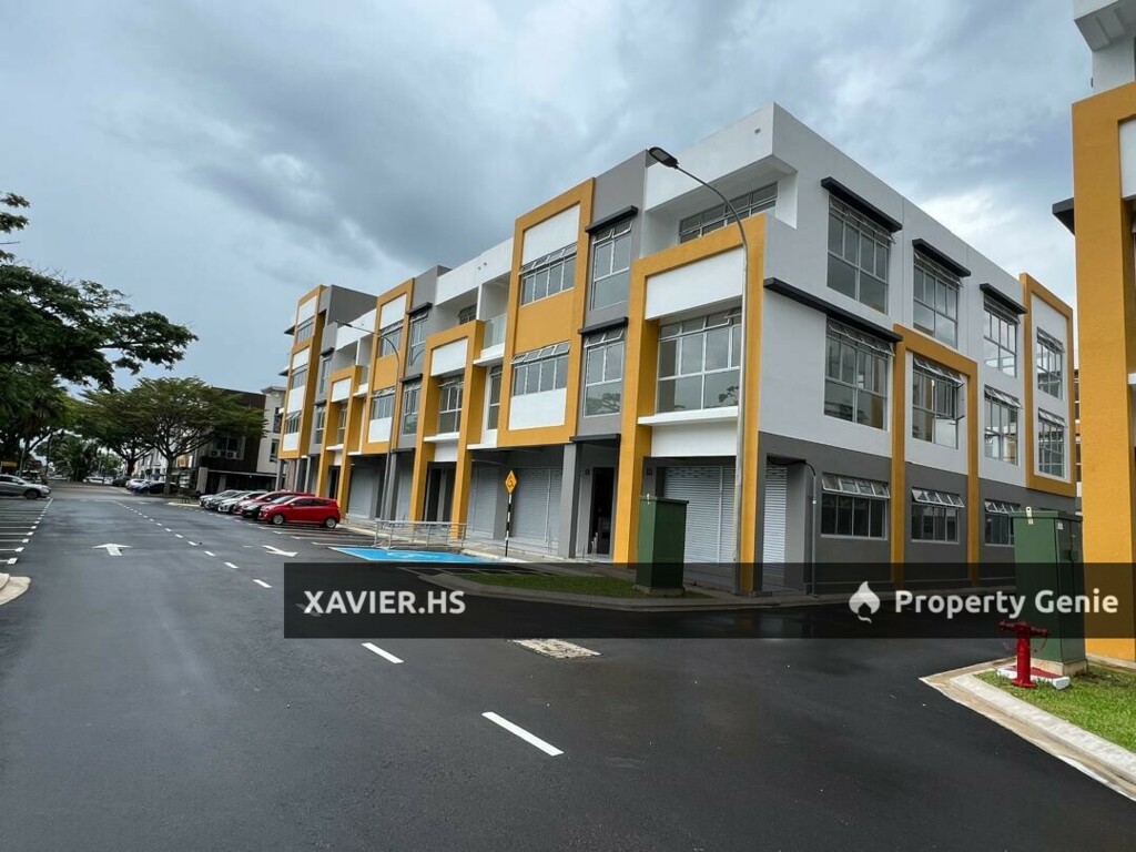 3 Storey Shoplot Molek Hub@ Taman Molek