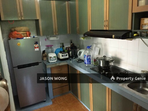 Rumah sewa kat bandar sri damansara (SD tiara apartment) 1st floor