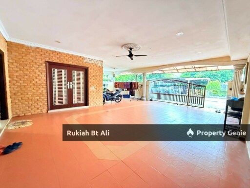 Freehold Corner Lot Terraced Home In Seremban 2Storey, 2600 Sqft