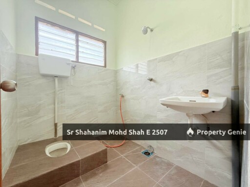 Single Storey Bandar Rinching Seksyen 1, Semenyih