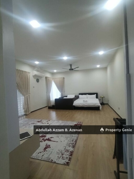 DOUBLE STORY CORNER LOT ! FULLY FURNISHED