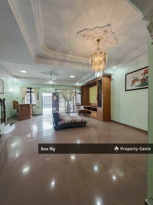 Taman Sri Putri / Skudai / Jalan Emas / 2 Storey Terrace / Full Loan