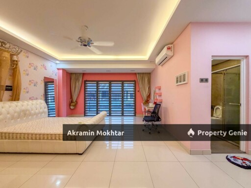 Fully Renovated & Nice ID | 2.5 Storey Superlink Taman Suria Tropika, Seri Kembangan