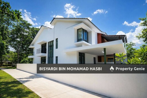 Corner Lot Unit Front & Back Facing Playground, (Corner Lot) Double Storey Terrace House Summerglades, Cyberjaya.
