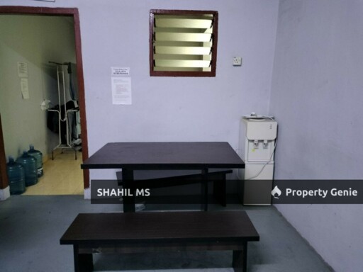 LARKIN JAYA JOHOR BAHARU || JALAN CENDERAWASIH || RUMAH KEDAI DUA TINGKAT || RIZAB MELAYU || LEASEHOLD || RM1,750,000 || (sp115-1125)