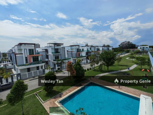 Below Bank Value! Kayangan Villa Klebang 3 Storey Bungalow For Sale