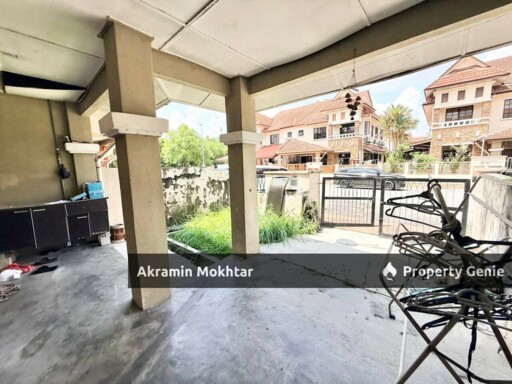 2 Storey Terrace Bandar Nusaputra, Puchong  .