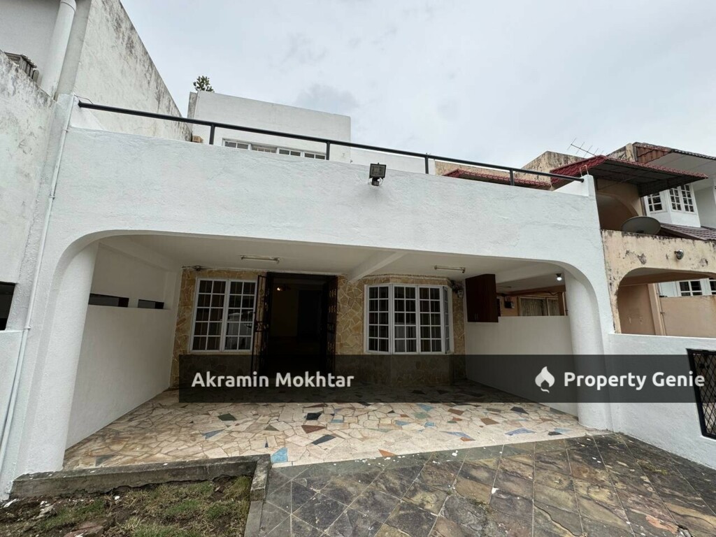 Freehold & Renovated | Double Storey Terrace SS 12 Subang Jaya Facing Open