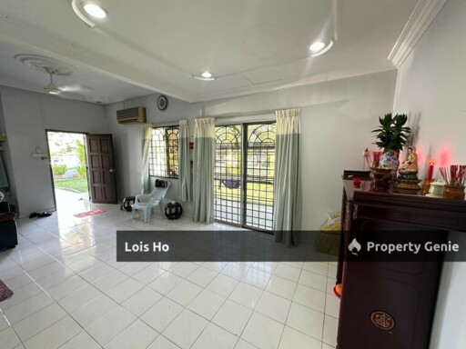 【FOR SALE】Double Storey Corner Terrace House @ Cheng Freehold 575K